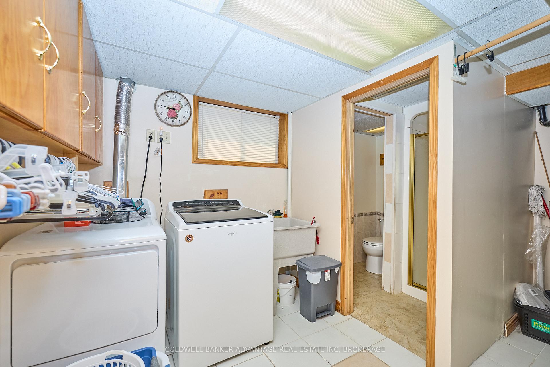 Photo 42 of 323 Niagara Street, St. Catharines, Carlton/Bunting — HOMEH