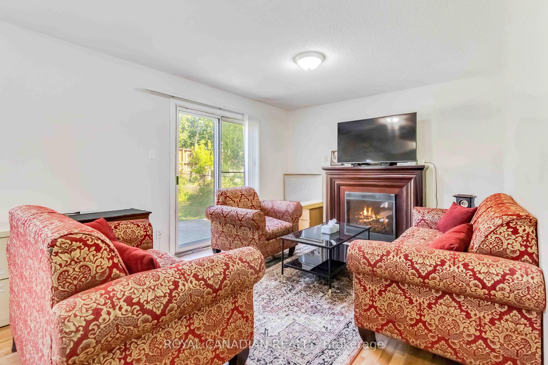 Photo 16 of 37 Jellicoe Crescent, Brampton, Northgate — HOMEH