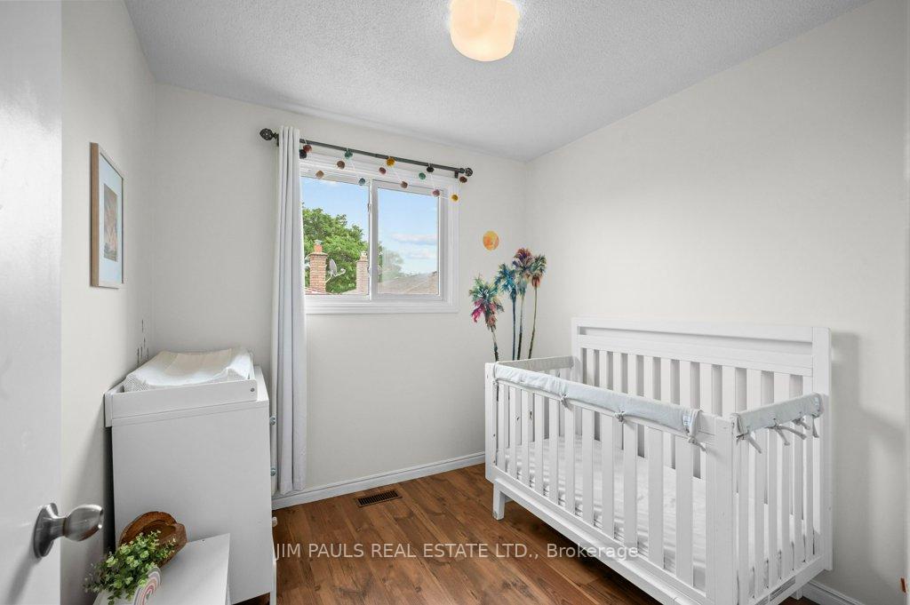 Photo 68 of 104 Golfwood Drive, Hamilton, Gurnett — HOMEH