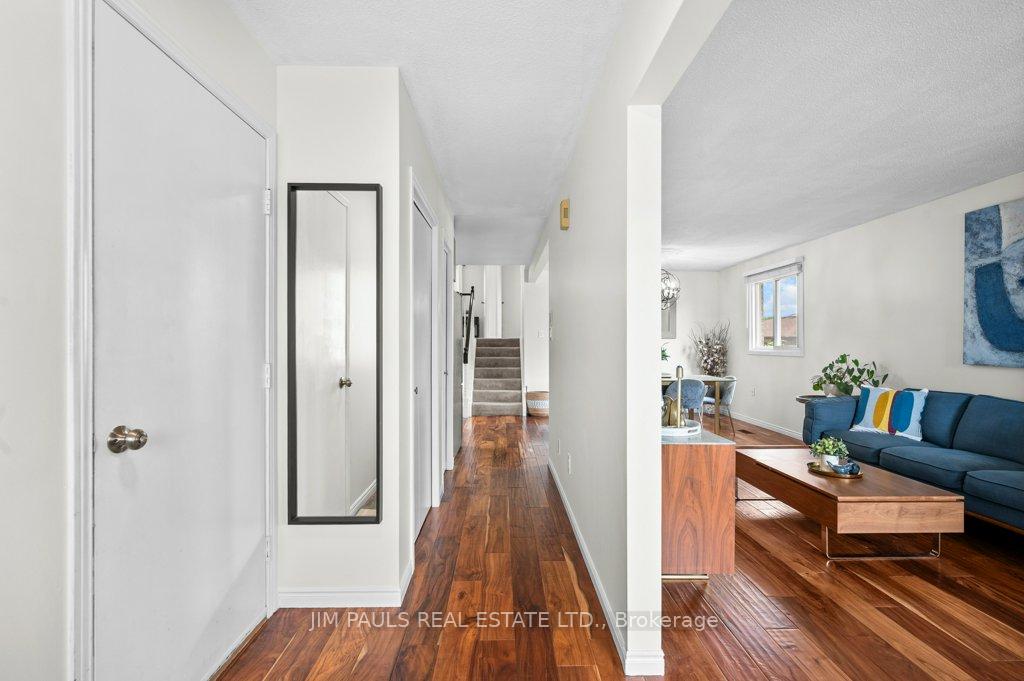 Photo 26 of 104 Golfwood Drive, Hamilton, Gurnett — HOMEH
