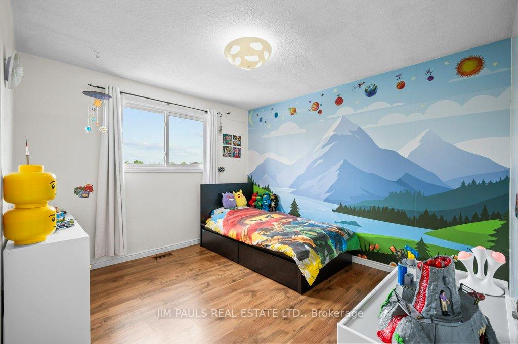 Photo 46 of 104 Golfwood Drive, Hamilton, Gurnett — HOMEH