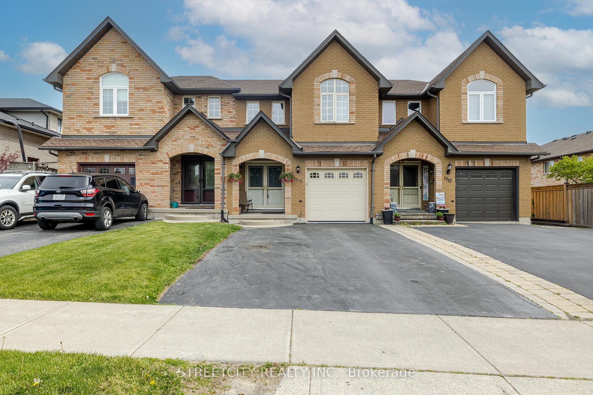 Photo 1 of 1315 Limeridge Road E, Hamilton, Lisgar — HOMEH