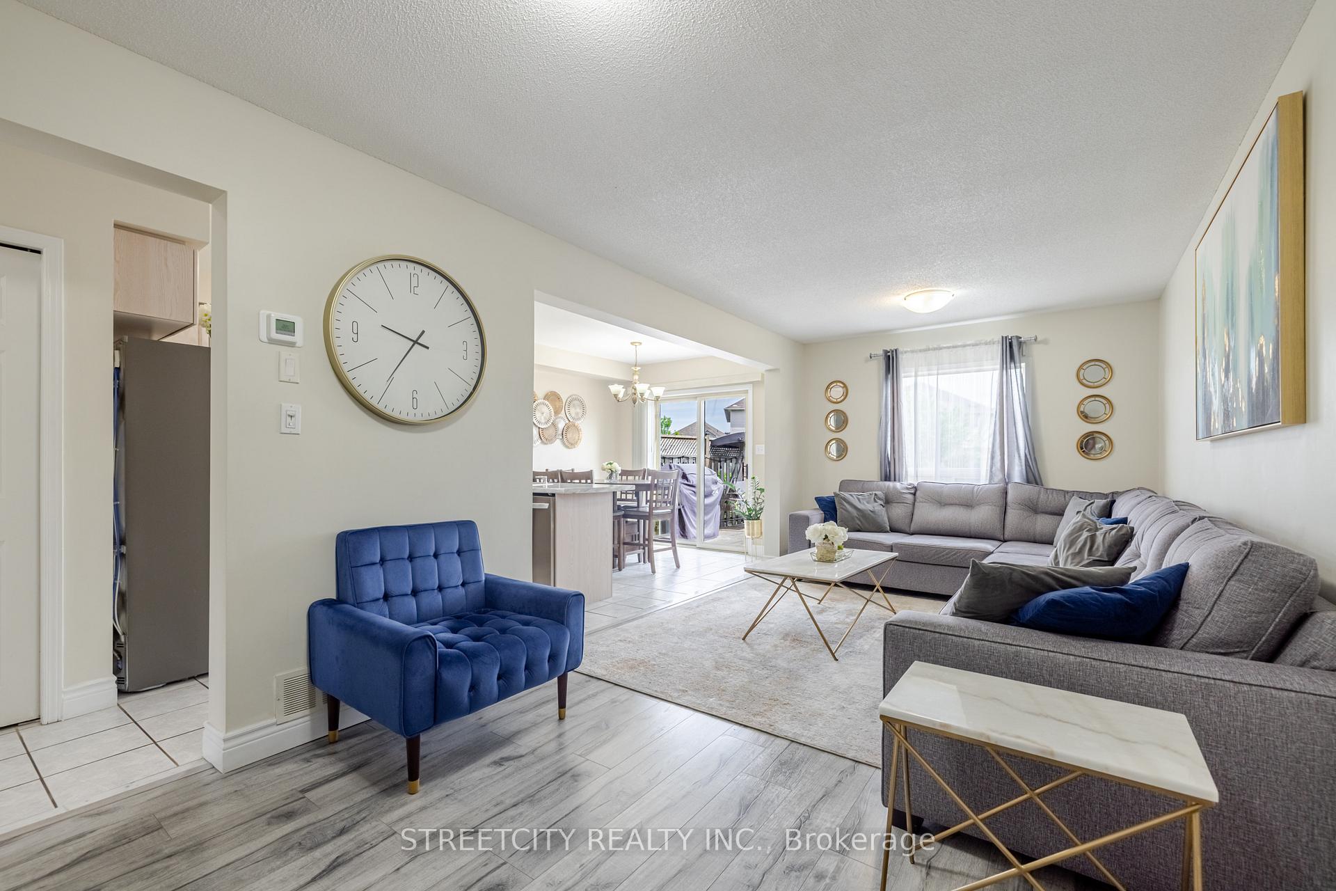 Photo 7 of 1315 Limeridge Road E, Hamilton, Lisgar — HOMEH