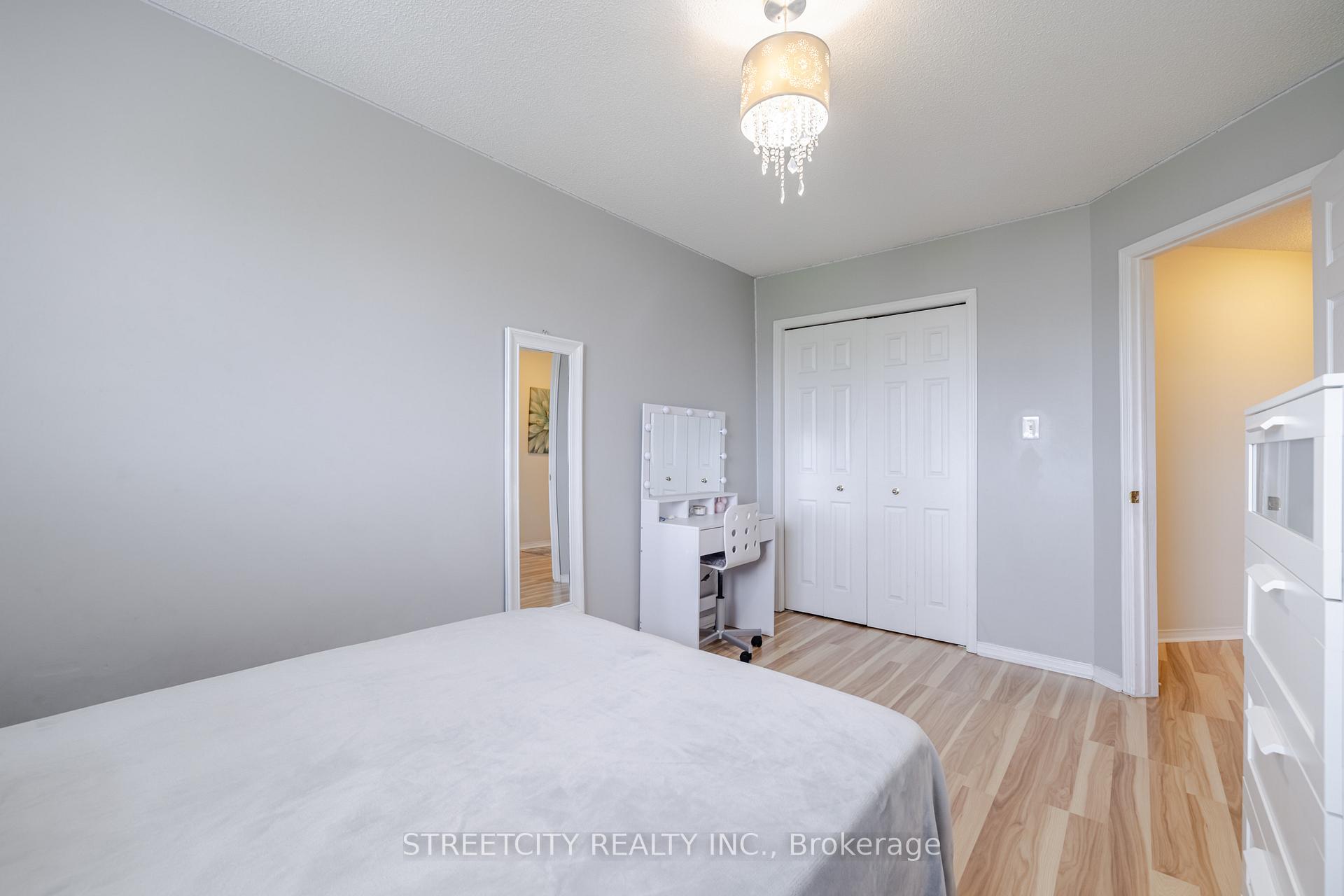 Photo 22 of 1315 Limeridge Road E, Hamilton, Lisgar — HOMEH