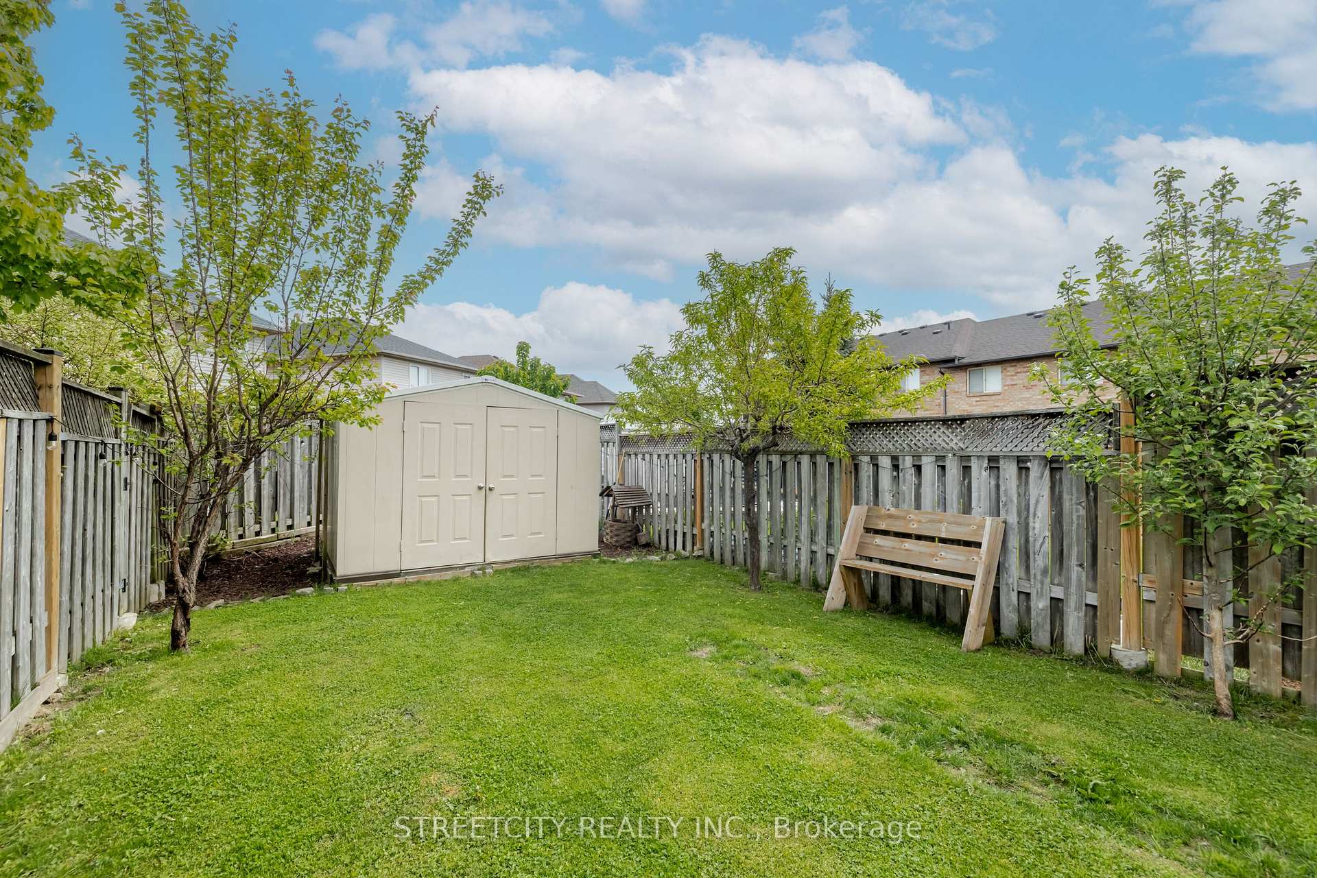 Photo 34 of 1315 Limeridge Road E, Hamilton, Lisgar — HOMEH