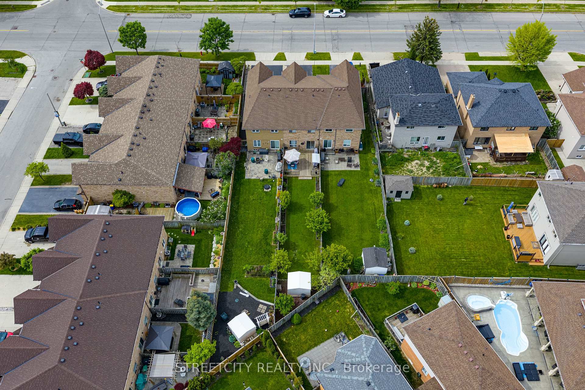 Photo 35 of 1315 Limeridge Road E, Hamilton, Lisgar — HOMEH