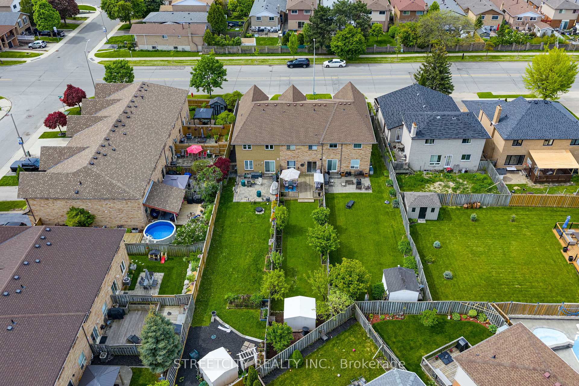 Photo 38 of 1315 Limeridge Road E, Hamilton, Lisgar — HOMEH
