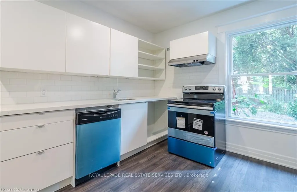 Photo 11 of 115 Spadina Avenue, Hamilton, Stipley — HOMEH