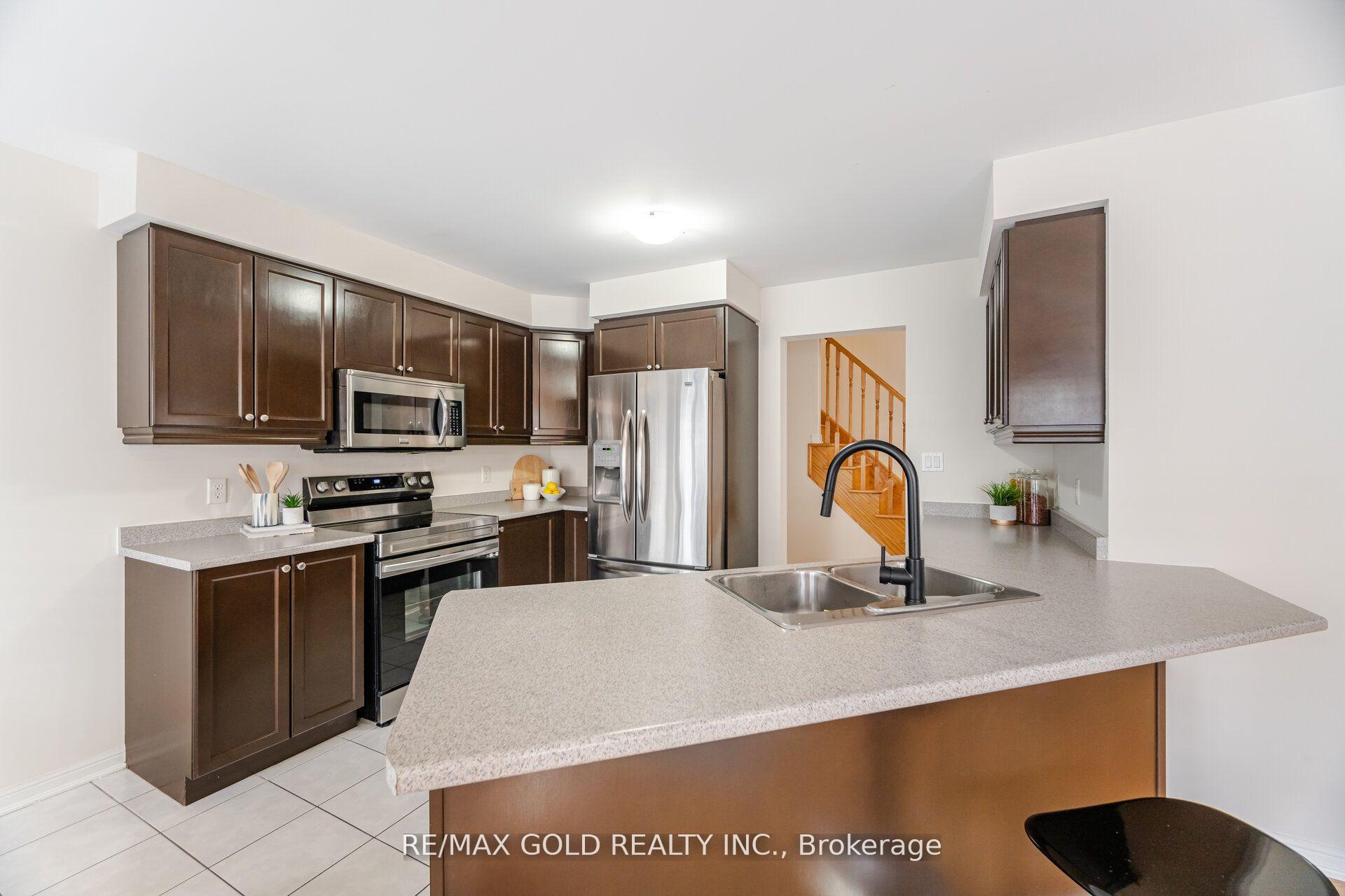 Photo 1 of 103 Commuter Drive, Brampton, Northwest Brampton — HOMEH