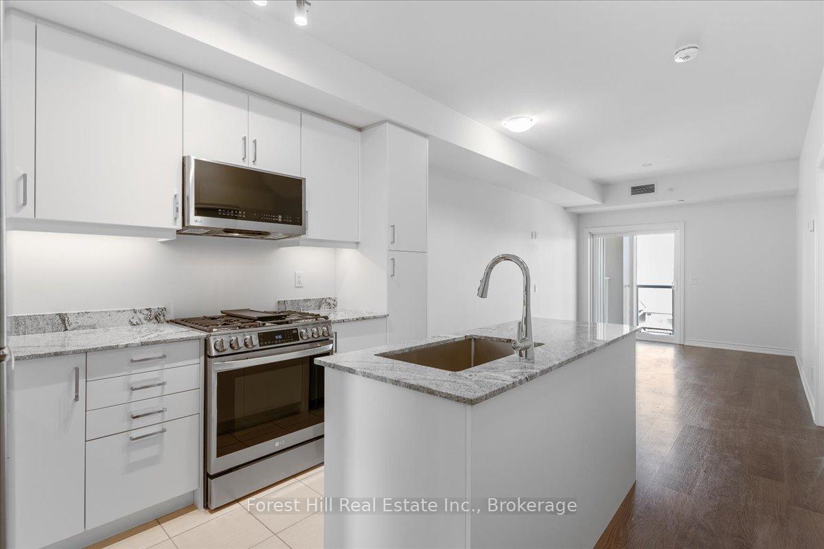 Photo 3 of Unit 302, 17 Spooner Crescent, Collingwood — HOMEH