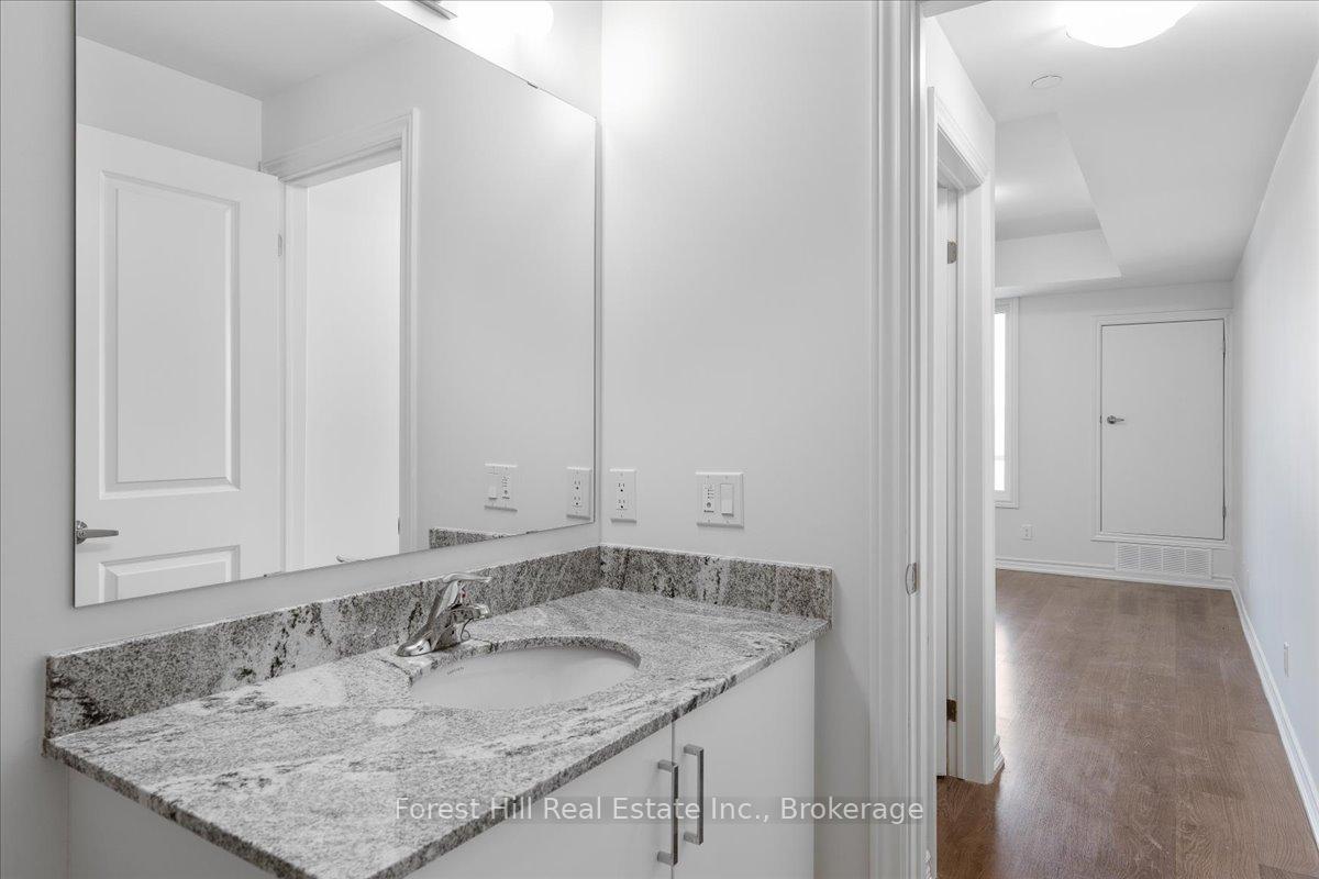 Photo 14 of Unit 302, 17 Spooner Crescent, Collingwood — HOMEH