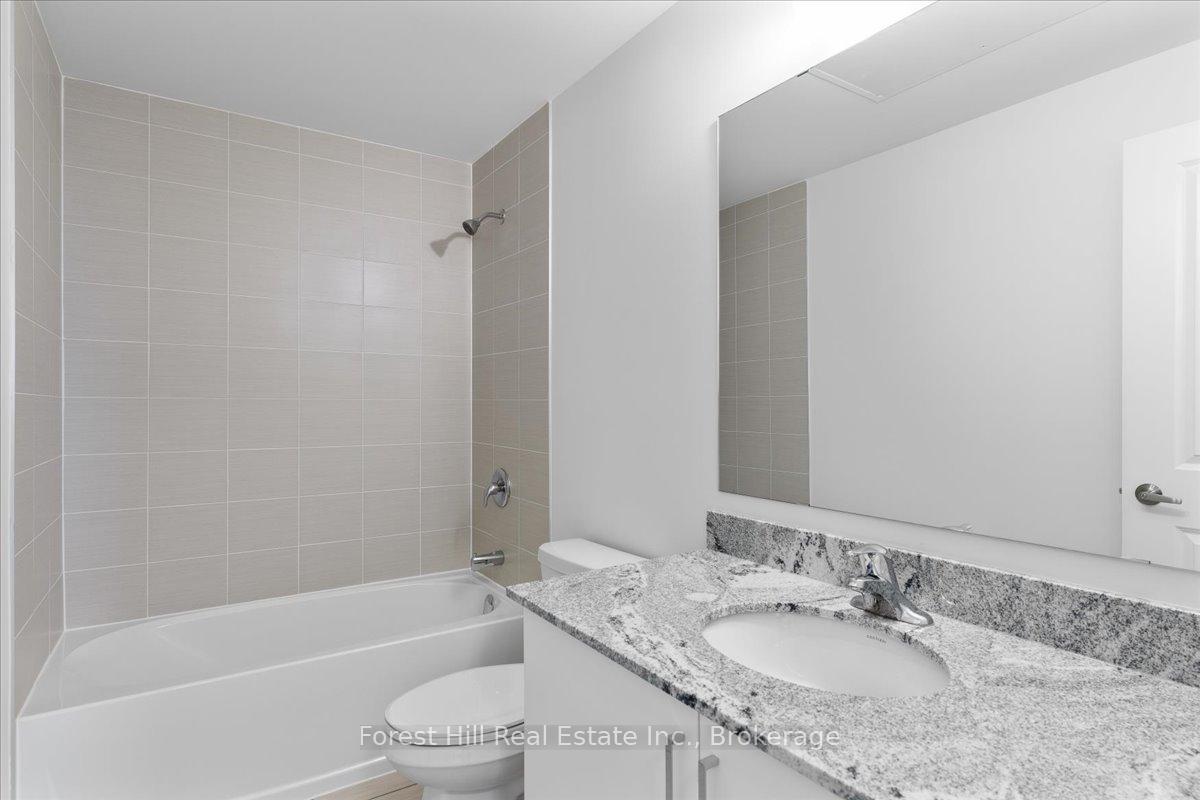 Photo 31 of Unit 302, 17 Spooner Crescent, Collingwood — HOMEH