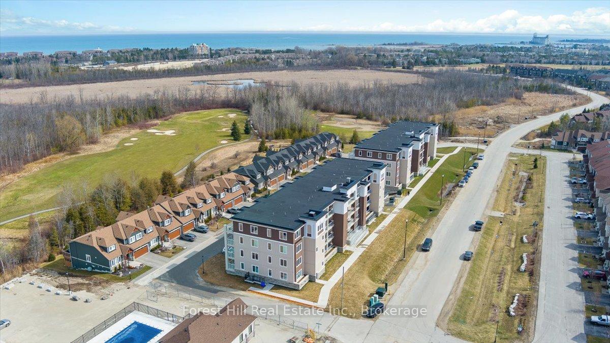 Photo 43 of Unit 302, 17 Spooner Crescent, Collingwood — HOMEH