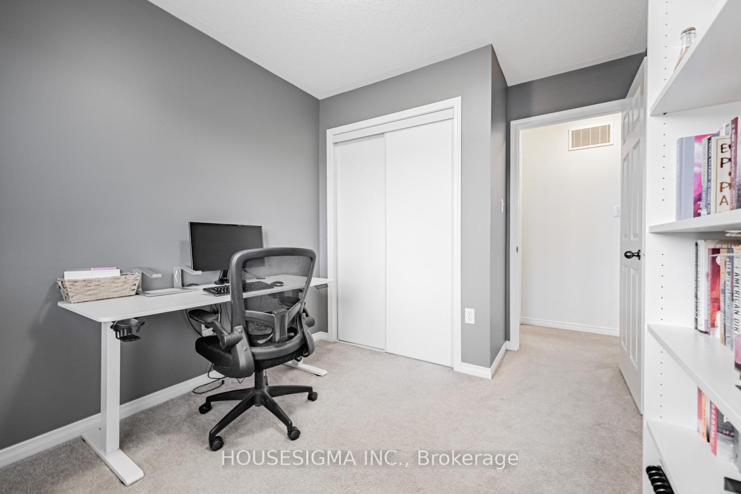 Photo 23 of Unit 54, 7 Sirente Drive, Hamilton, Crerar — HOMEH