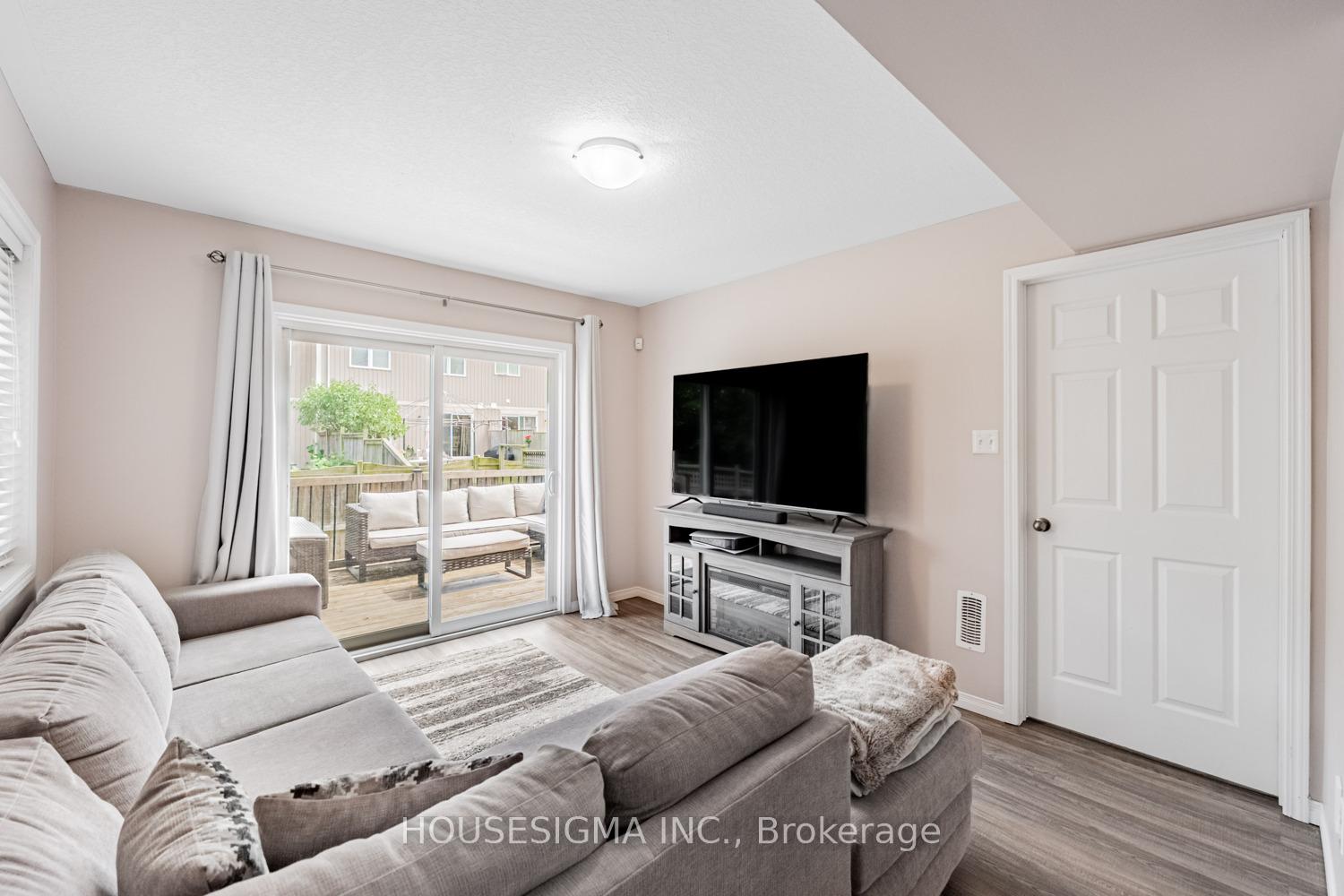 Photo 26 of Unit 54, 7 Sirente Drive, Hamilton, Crerar — HOMEH