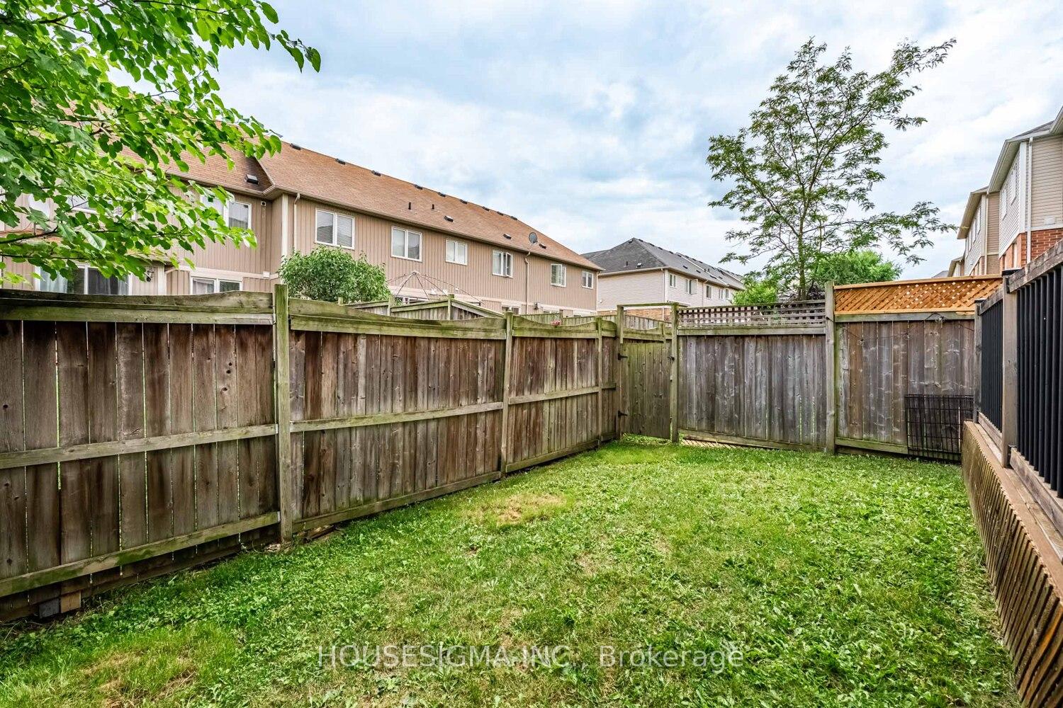 Photo 31 of Unit 54, 7 Sirente Drive, Hamilton, Crerar — HOMEH