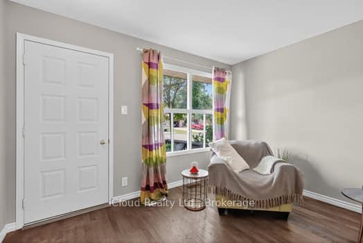 Photo 7 of 178 Martindale Crescent, Brampton, Brampton West — HOMEH