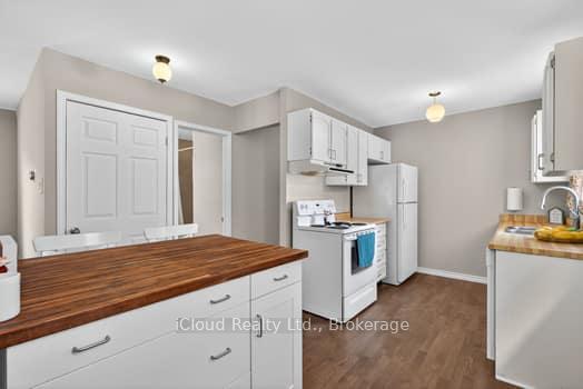 Photo 10 of 178 Martindale Crescent, Brampton, Brampton West — HOMEH