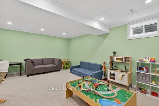 Photo 20 of 178 Martindale Crescent, Brampton, Brampton West — HOMEH