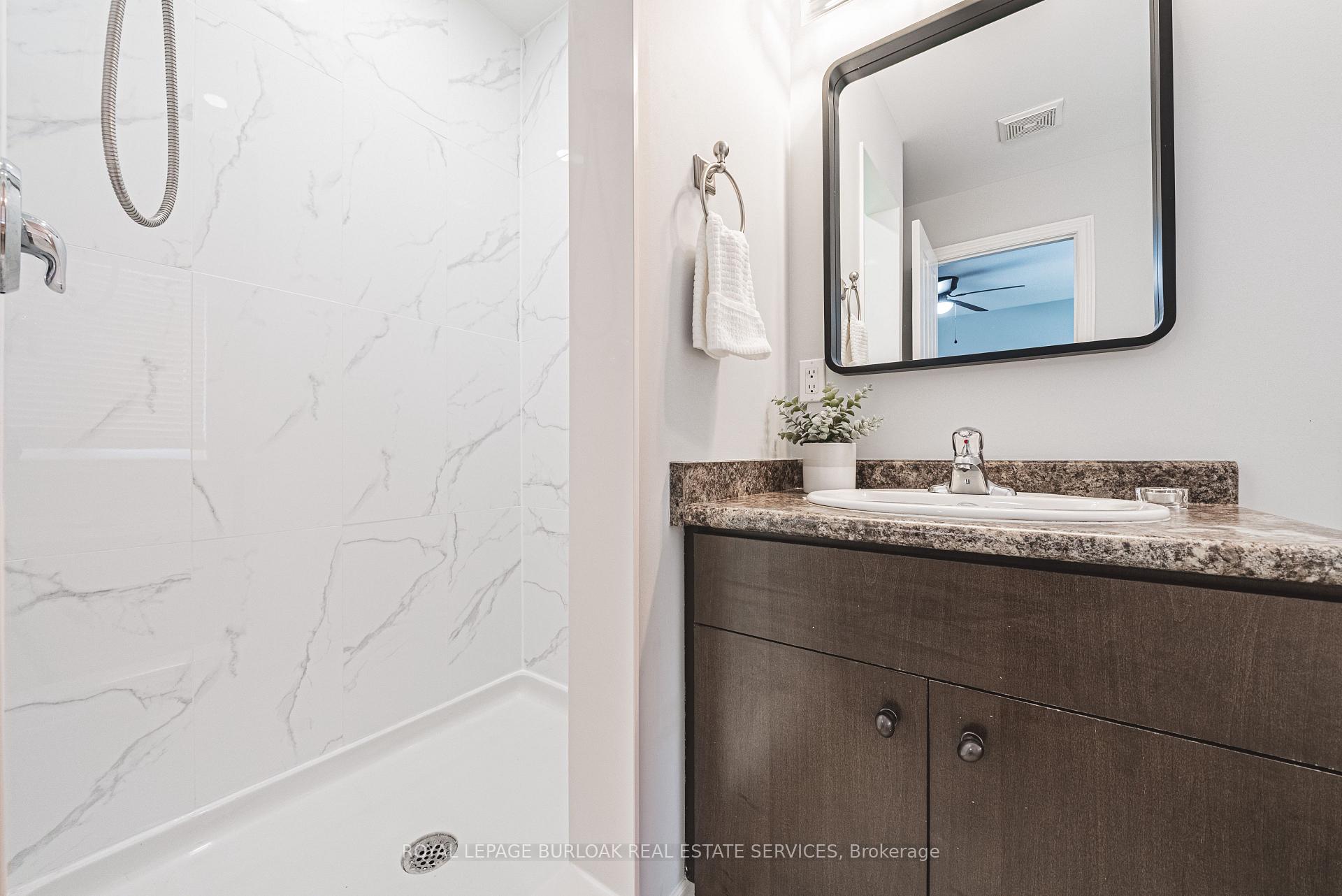 Photo 24 of Unit 32, 10 Pumpkin Pass, Hamilton, Binbrook — HOMEH