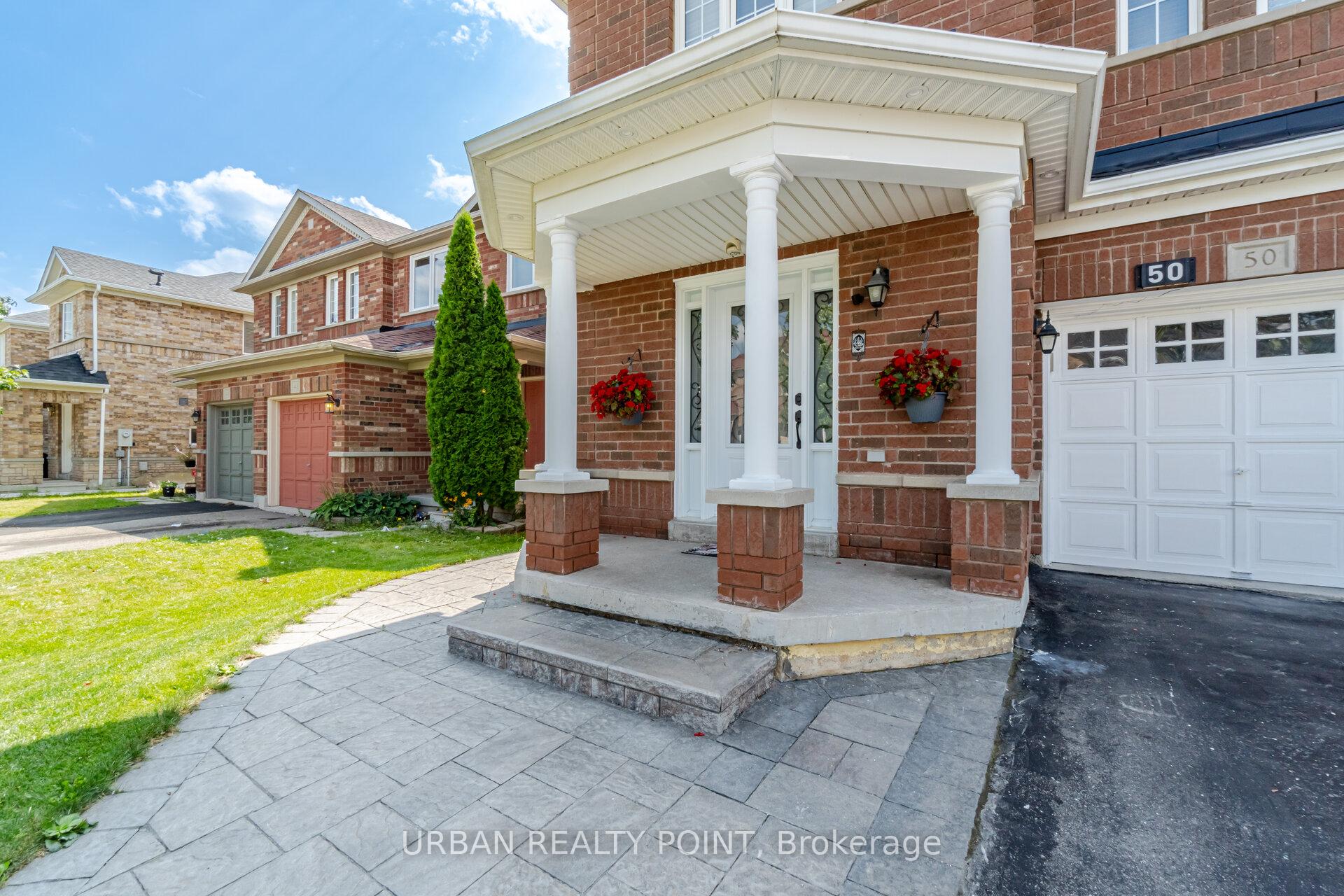 Photo 4 of 50 Silver Egret Road, Brampton, Fletcher's Meadow — HOMEH