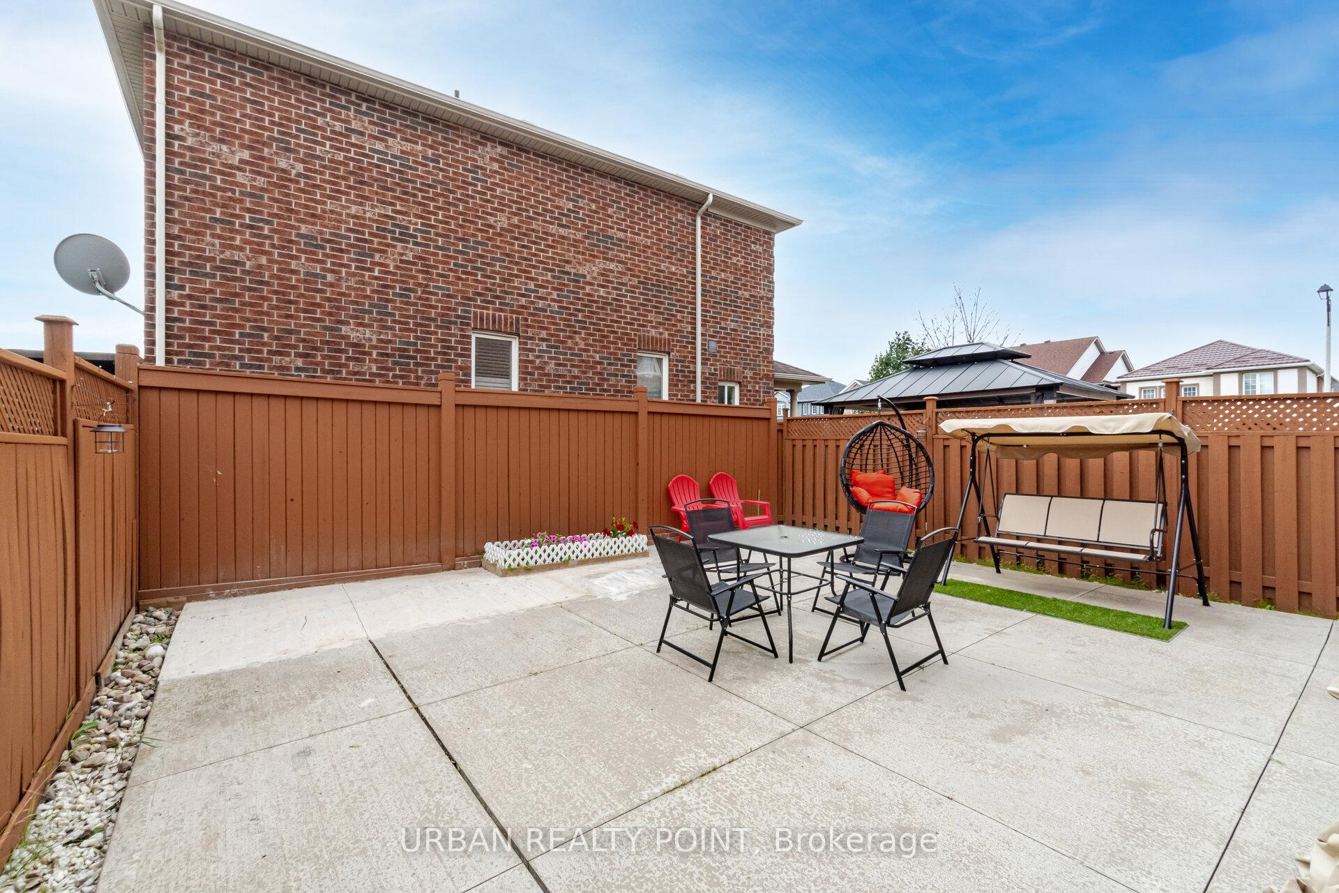 Photo 46 of 50 Silver Egret Road, Brampton, Fletcher's Meadow — HOMEH