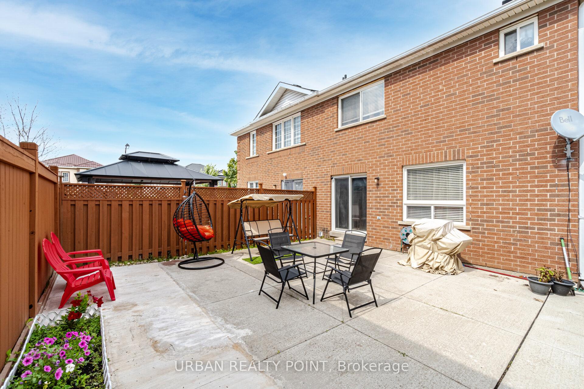 Photo 47 of 50 Silver Egret Road, Brampton, Fletcher's Meadow — HOMEH