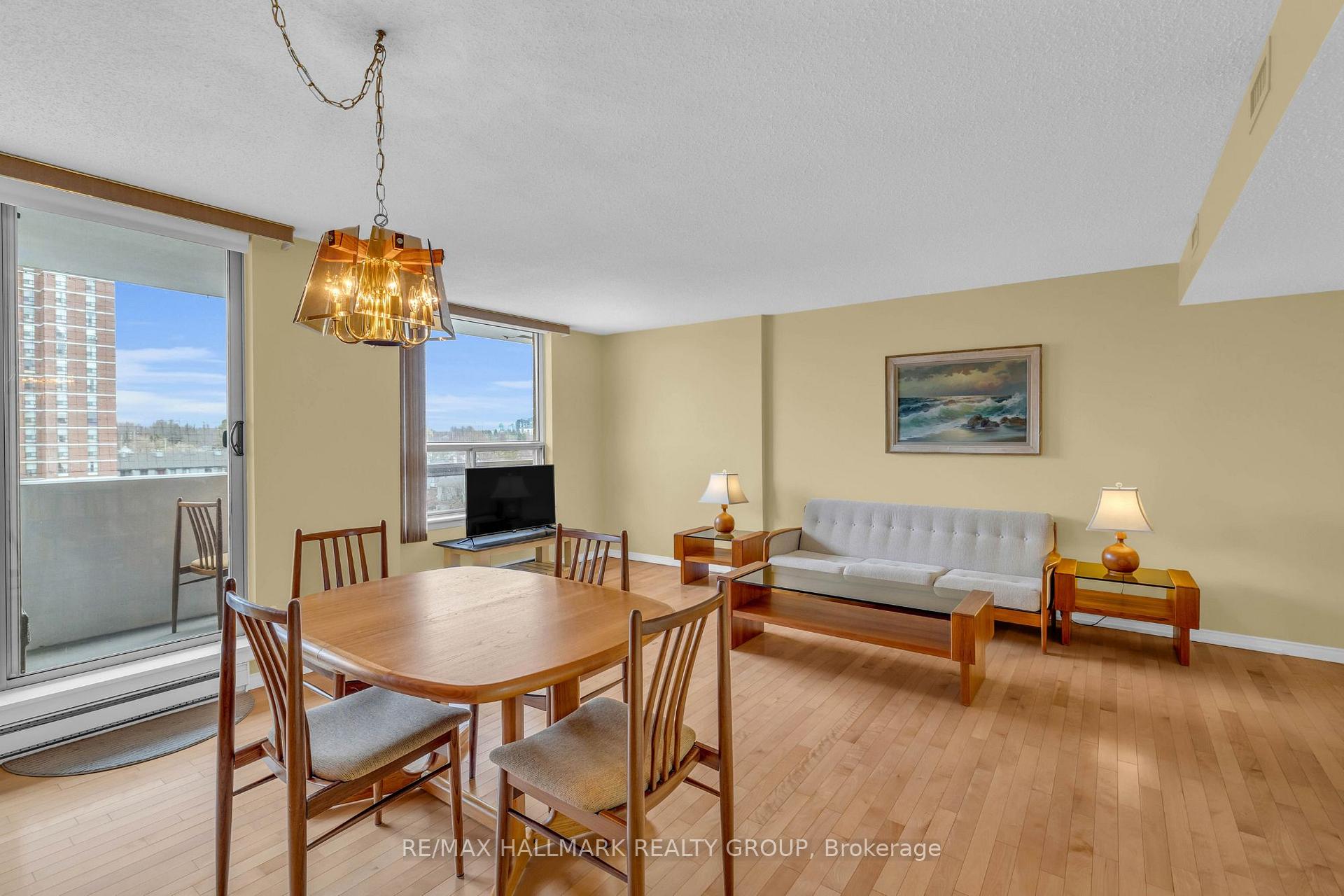 Photo 33 of Unit 605, 200 Lafontaine Avenue, Ottawa, Vanier — HOMEH