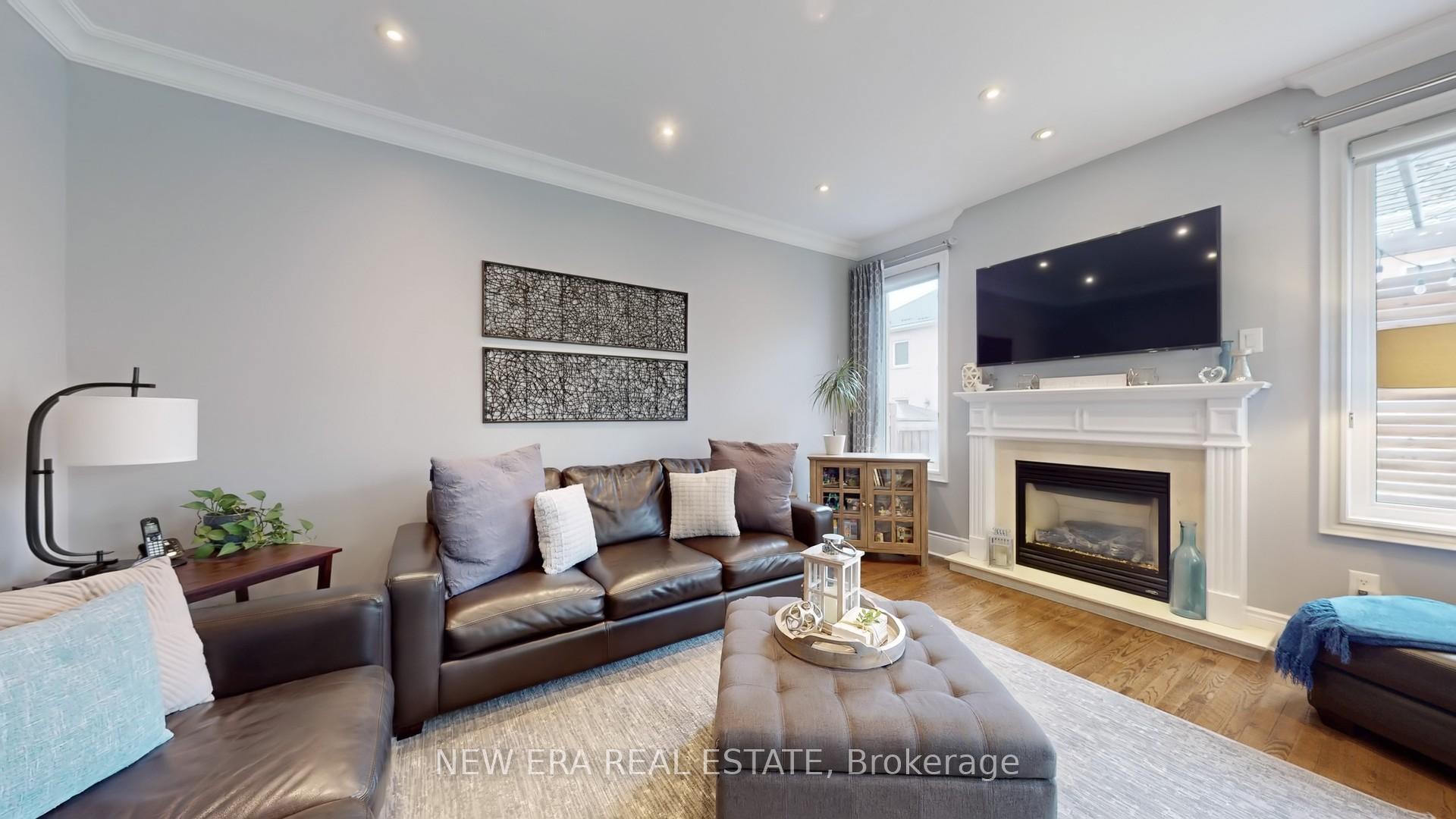 Photo 15 of 59 Hawkridge Trail, Brampton, Bram East — HOMEH