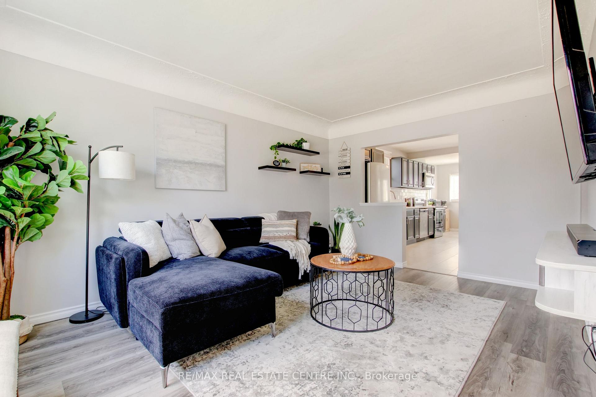 Photo 9 of 182 Glennie Avenue, Hamilton, Normanhurst — HOMEH