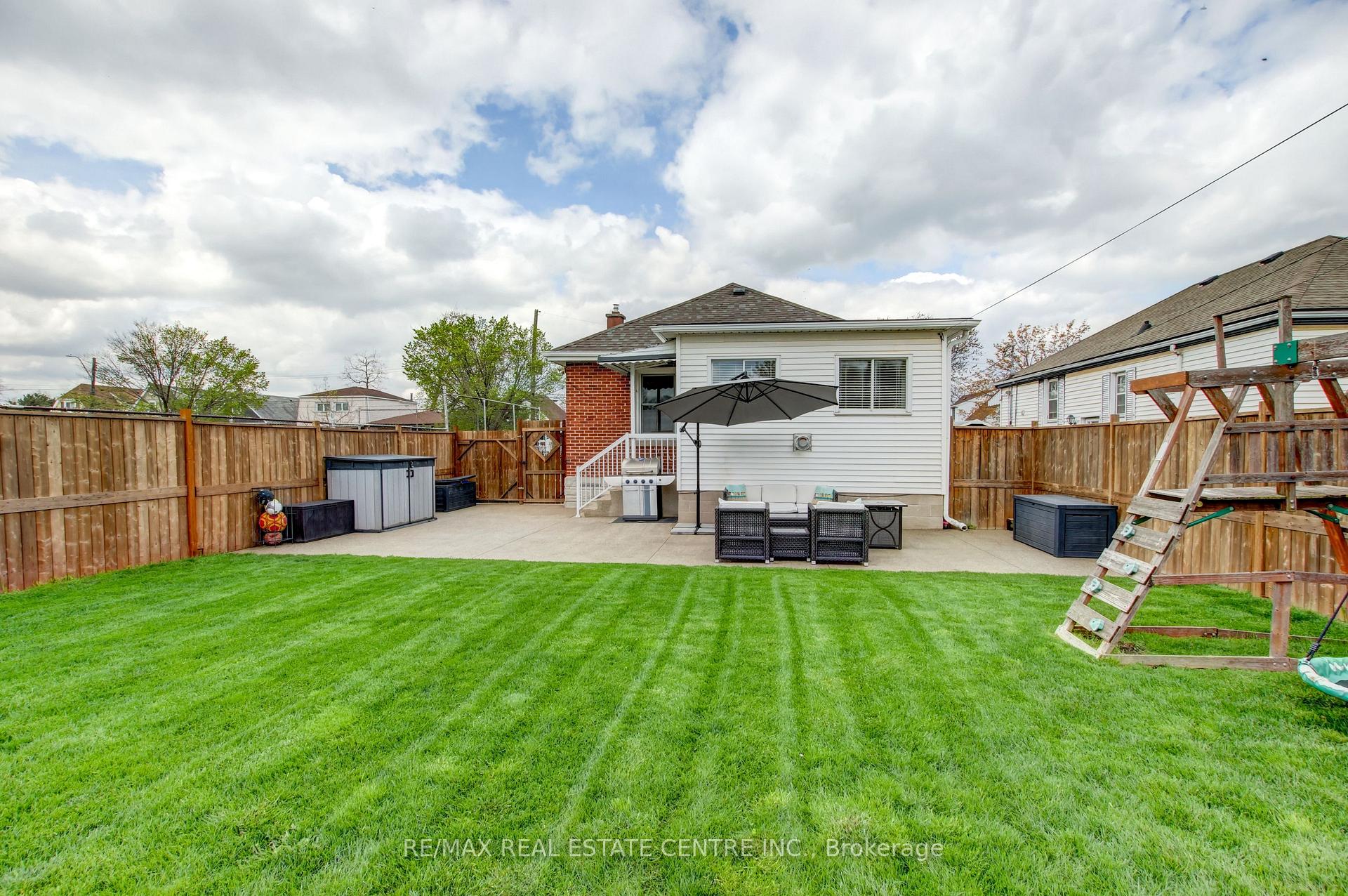 Photo 39 of 182 Glennie Avenue, Hamilton, Normanhurst — HOMEH