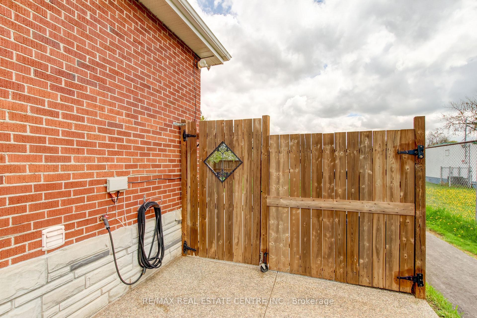 Photo 50 of 182 Glennie Avenue, Hamilton, Normanhurst — HOMEH