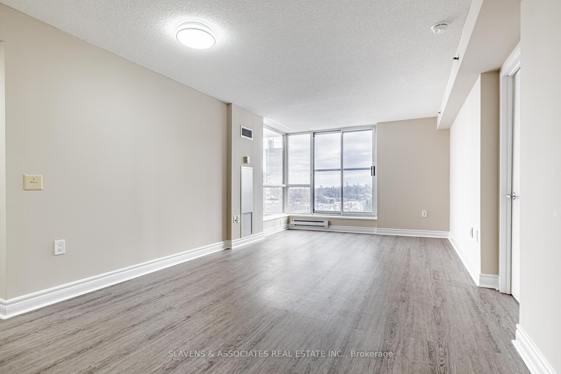 Photo 9 of Unit 402, 2 Neptune Drive, Toronto, Englemount-Lawrence — HOMEH