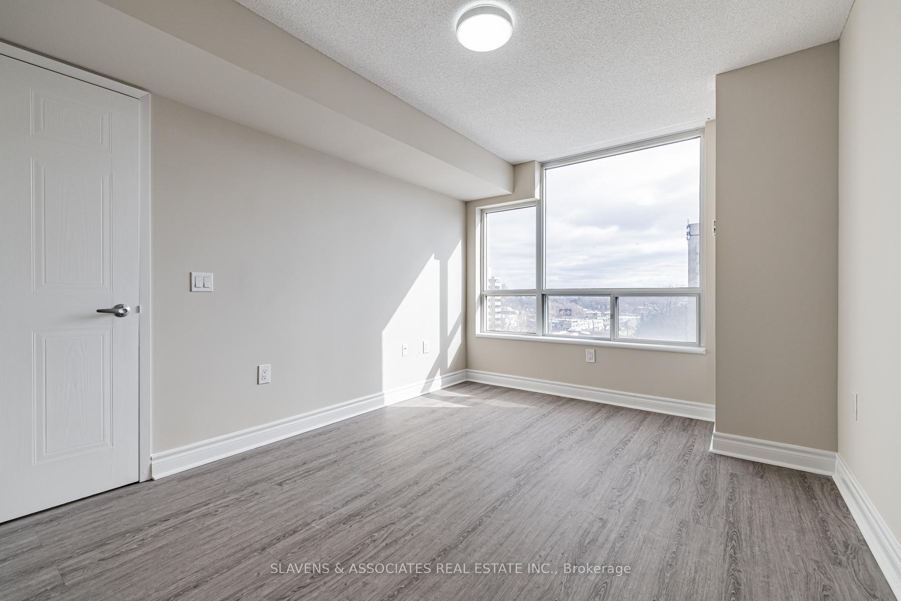 Photo 21 of Unit 402, 2 Neptune Drive, Toronto, Englemount-Lawrence — HOMEH