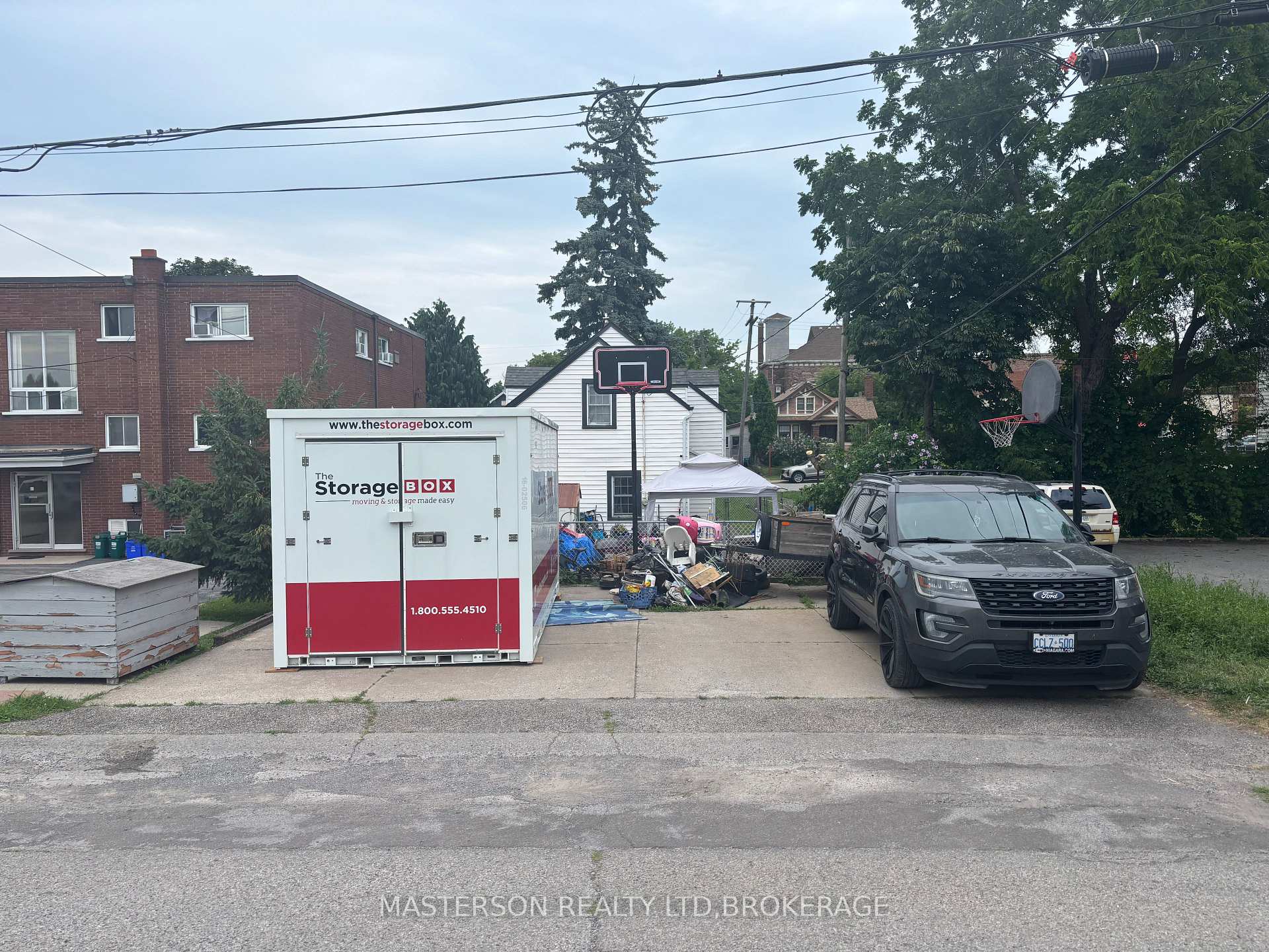 Photo 3 of 12 Chestnut Street E, St. Catharines, Oakdale — HOMEH