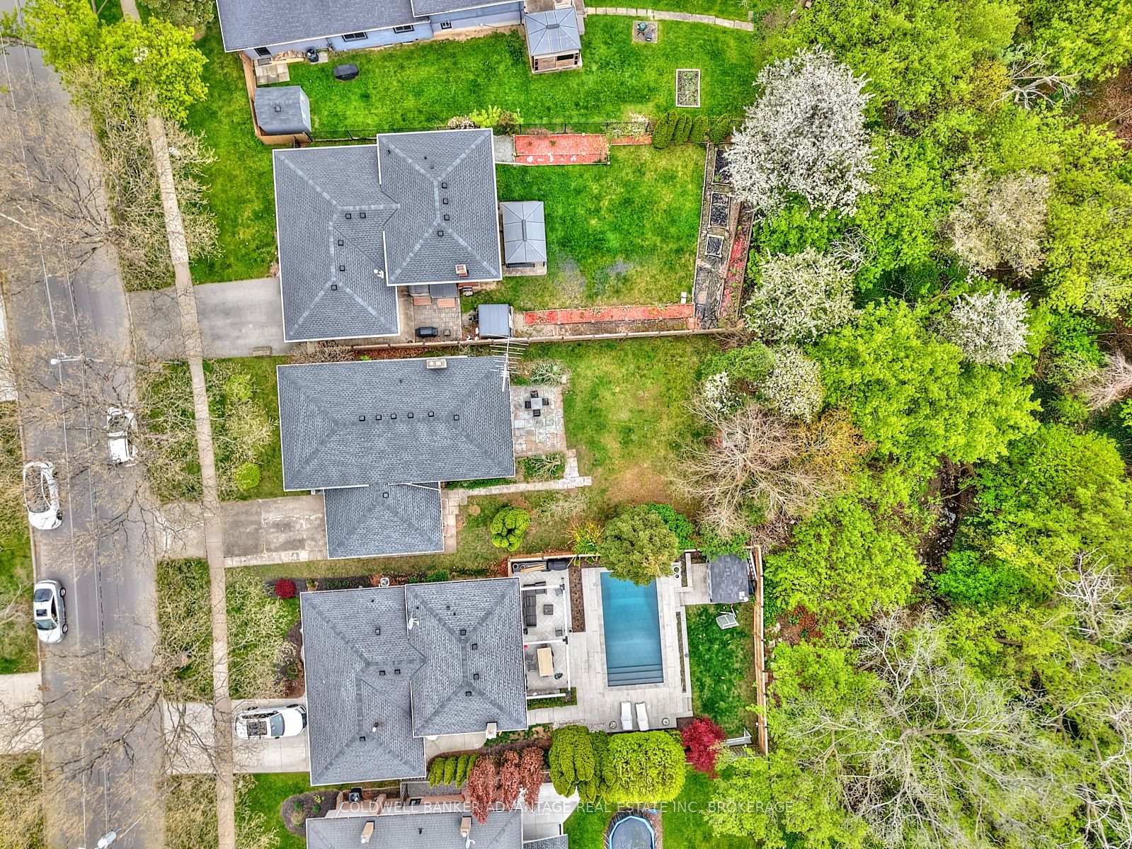Photo 11 of 40 Kimbermount Drive, St. Catharines, Lakeshore — HOMEH
