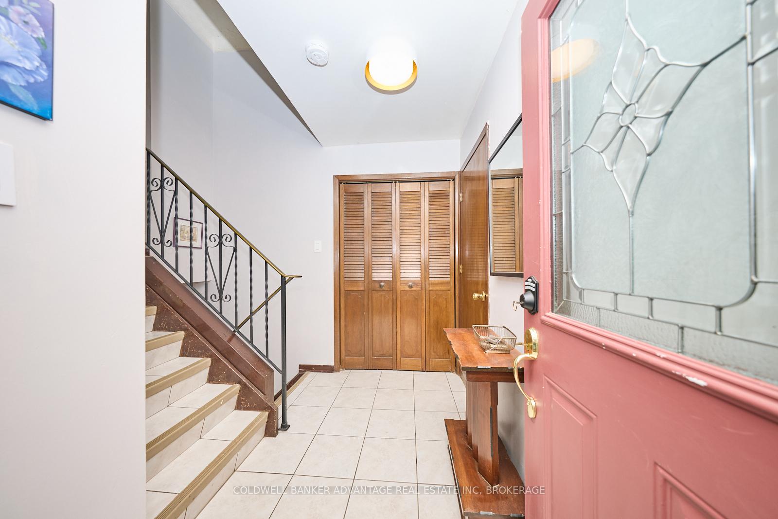 Photo 16 of 40 Kimbermount Drive, St. Catharines, Lakeshore — HOMEH