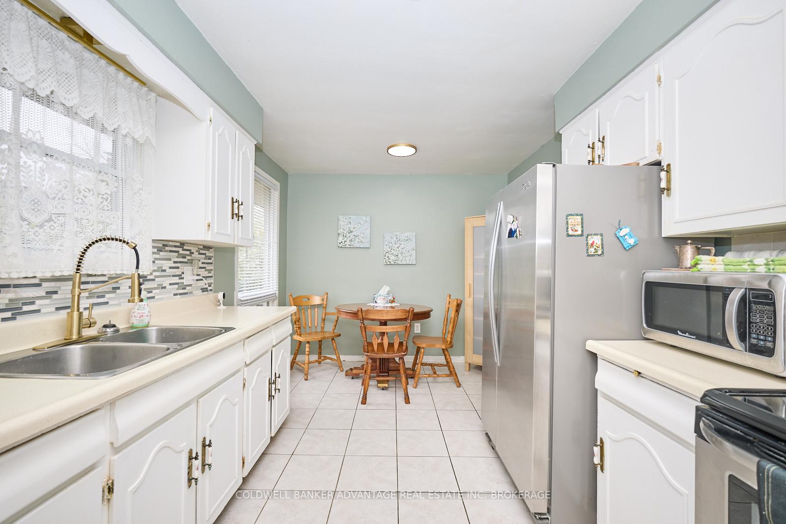 Photo 18 of 40 Kimbermount Drive, St. Catharines, Lakeshore — HOMEH