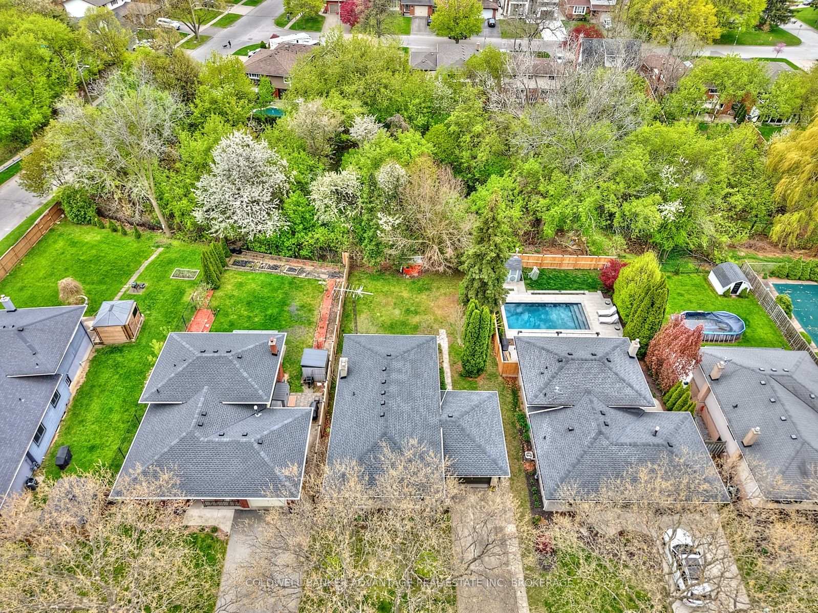 Photo 33 of 40 Kimbermount Drive, St. Catharines, Lakeshore — HOMEH