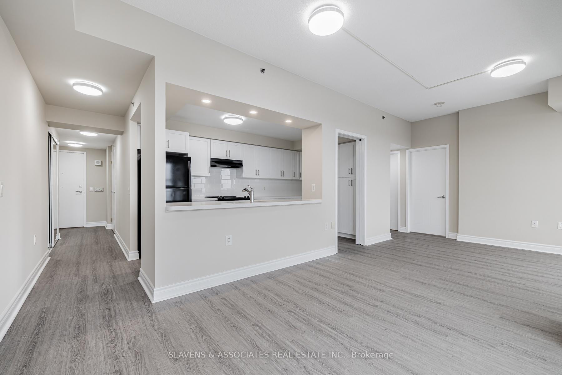 Photo 24 of Unit 610, 2 Neptune Drive, Toronto, Englemount-Lawrence — HOMEH