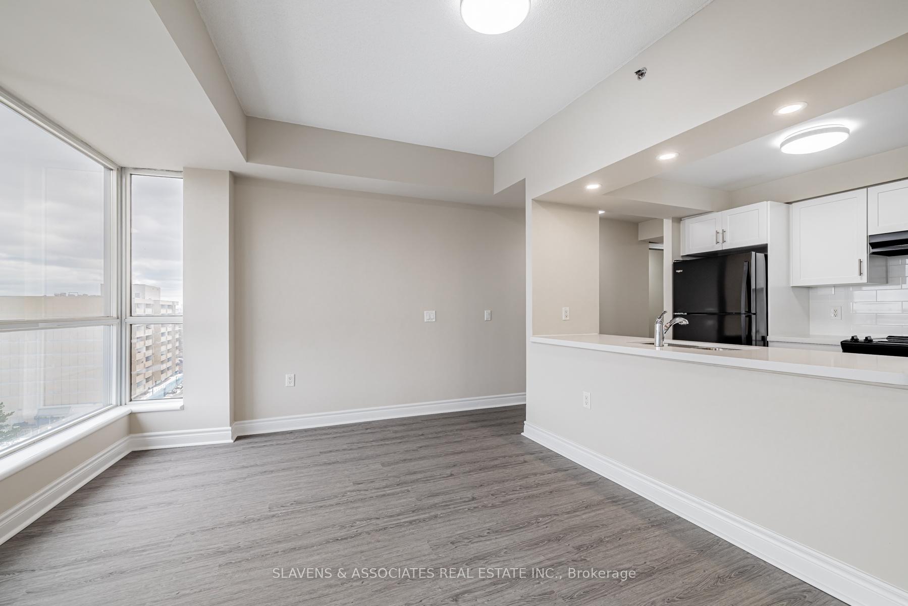 Photo 12 of Unit 610, 2 Neptune Drive, Toronto, Englemount-Lawrence — HOMEH
