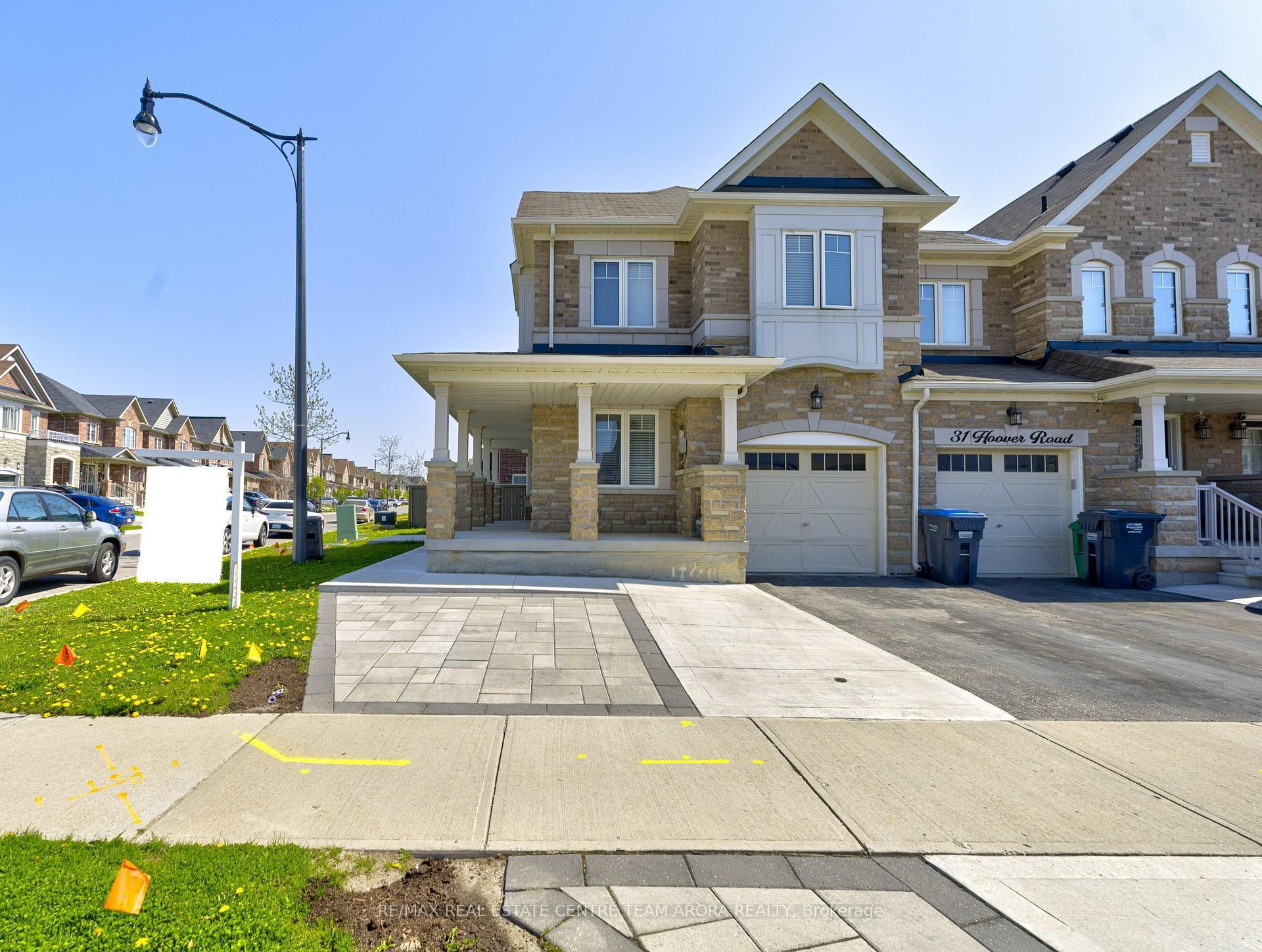 Photo 26 of 5 Golden Spring Drive, Brampton, Northwest Brampton — HOMEH