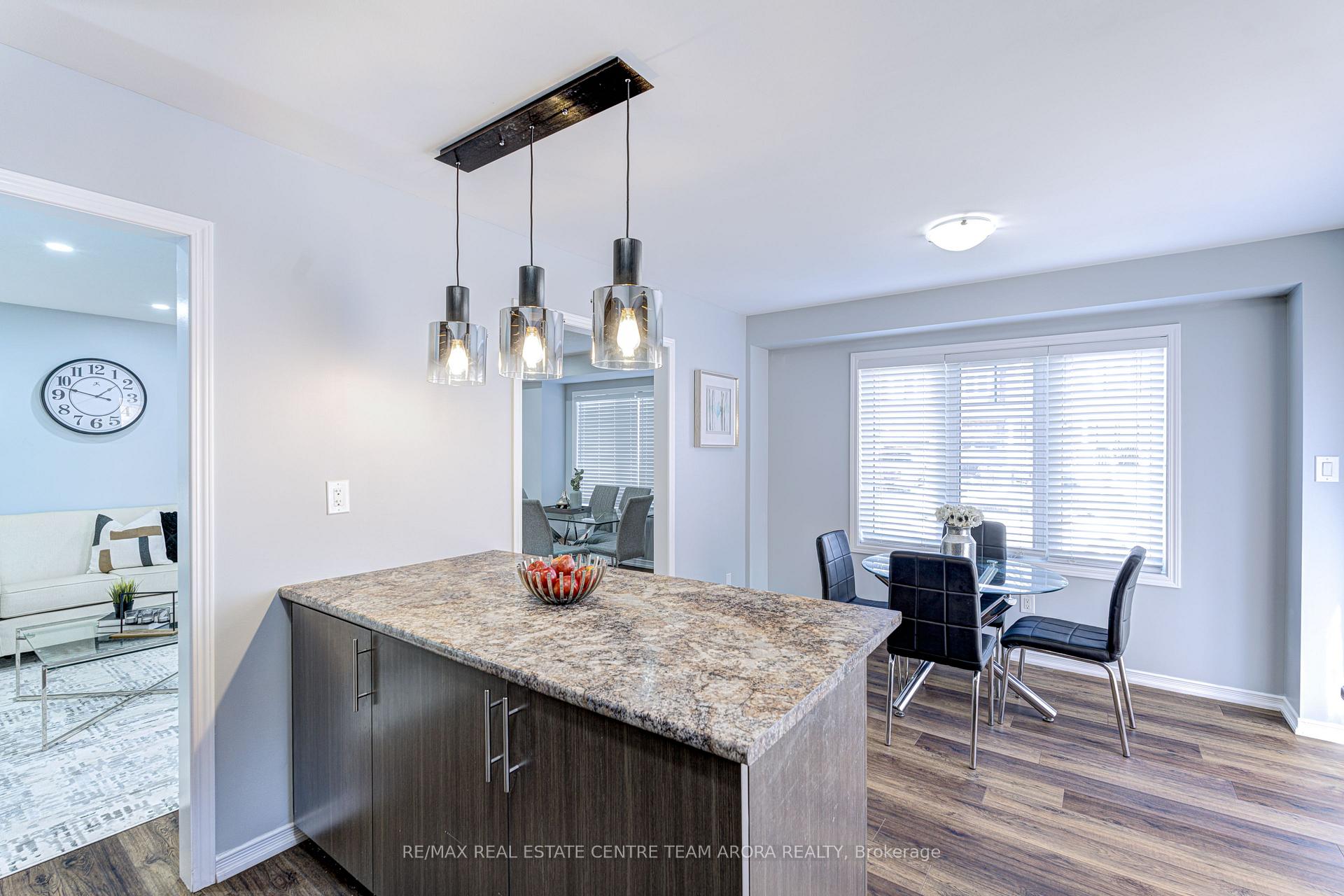 Photo 39 of 5 Golden Spring Drive, Brampton, Northwest Brampton — HOMEH