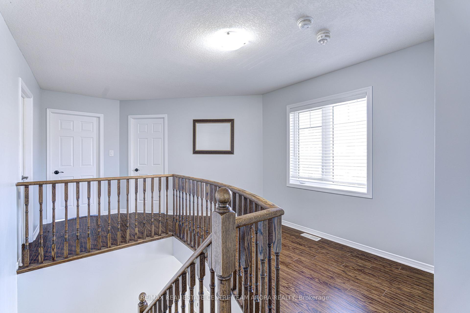 Photo 43 of 5 Golden Spring Drive, Brampton, Northwest Brampton — HOMEH