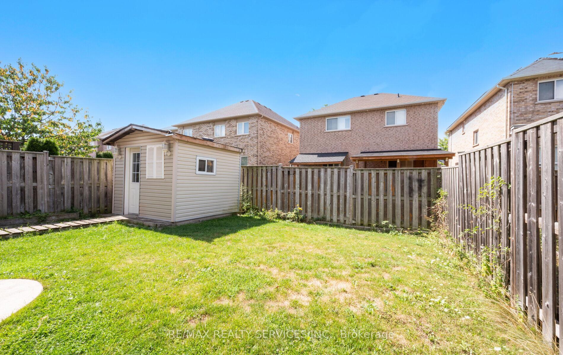 Photo 51 of 106 Beavervalley Drive, Brampton, Fletcher's Meadow — HOMEH
