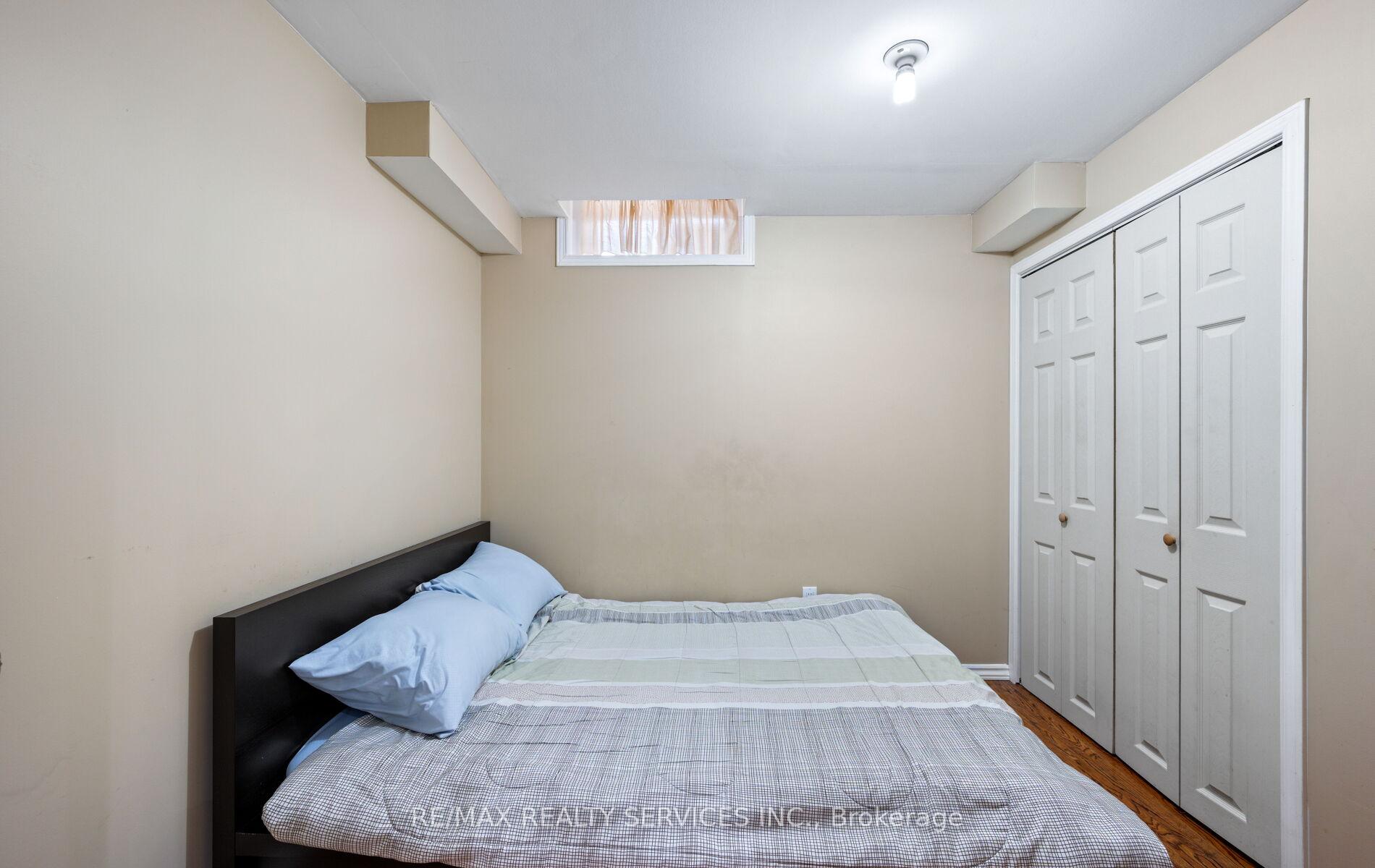 Photo 64 of 106 Beavervalley Drive, Brampton, Fletcher's Meadow — HOMEH