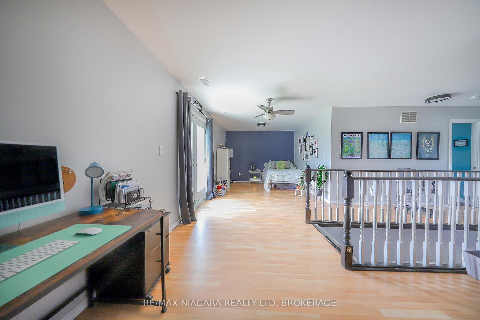 Photo 15 of 18 Roxborough Court, St. Catharines, Carlton/Bunting — HOMEH