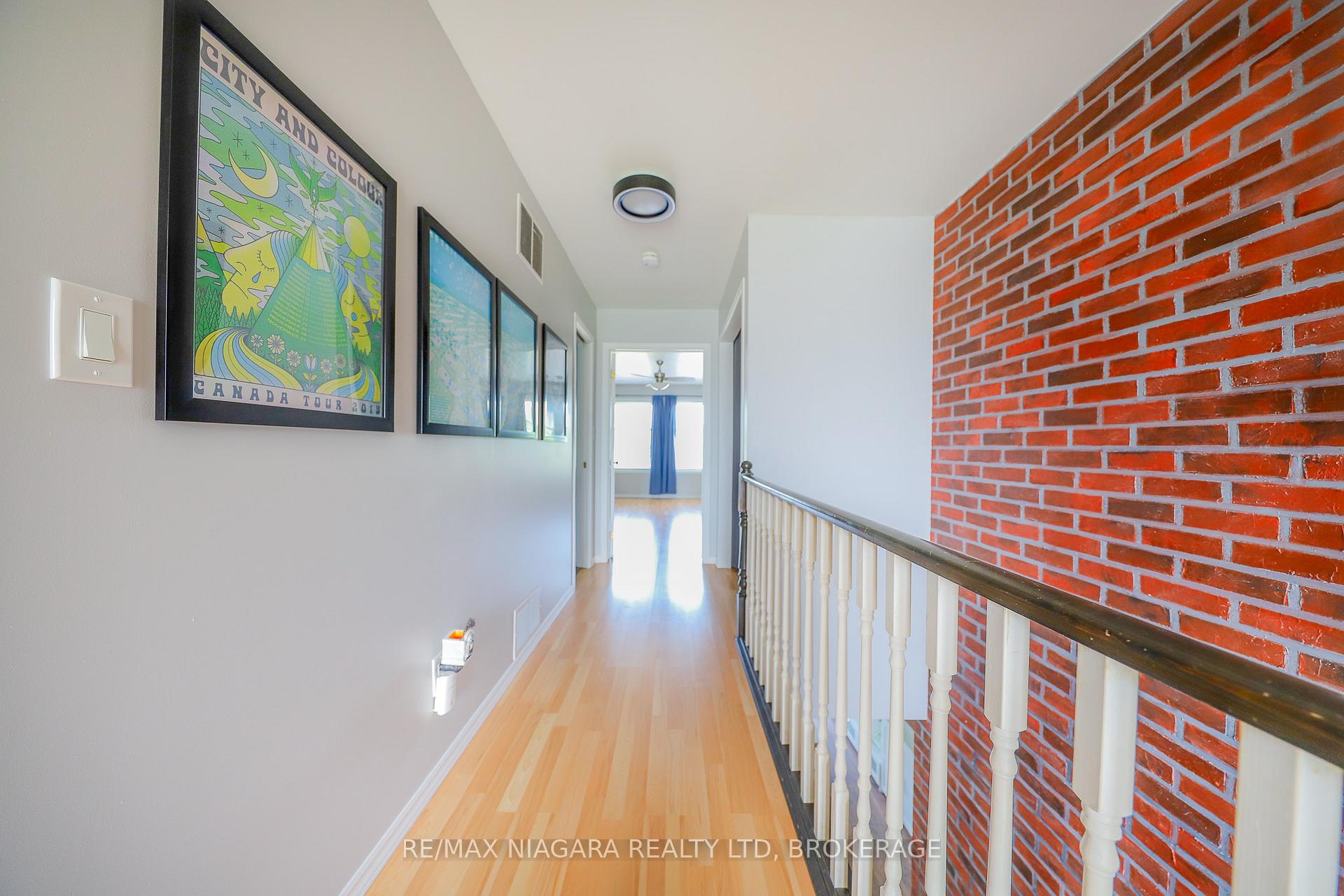 Photo 18 of 18 Roxborough Court, St. Catharines, Carlton/Bunting — HOMEH