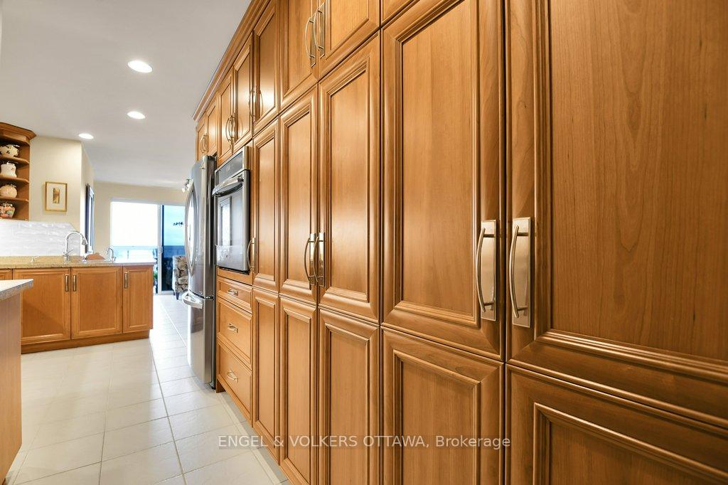 Photo 34 of Unit 1606, 3590 Rivergate Way, Ottawa, Quinterra — HOMEH