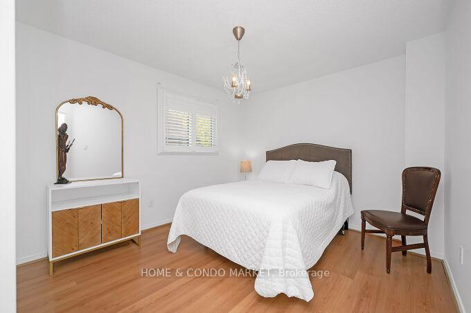 Photo 42 of 74 Rosebud Avenue, Brampton, Downtown Brampton — HOMEH
